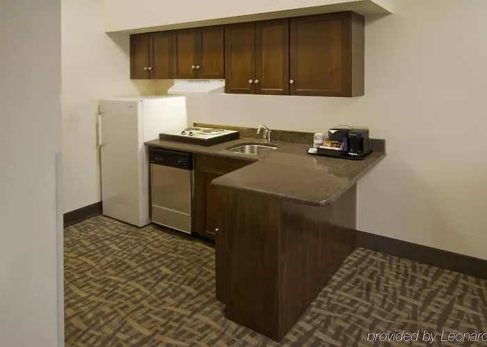Western 3* Peoria